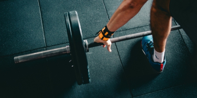 Η Arklyz, μητρική εταιρεία της The Athlete’s Foot, ολοκλήρωσε την εξαγορά της Lloyd Shoes