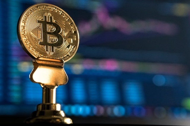 Bitcoin – Αξίζει να αγοράσω ή να πουλήσω τώρα;