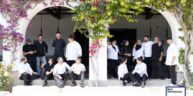 Bluegr Hotels & Resorts: Στη λίστα με τα 10 καλύτερα εργασιακά περιβάλλοντα
