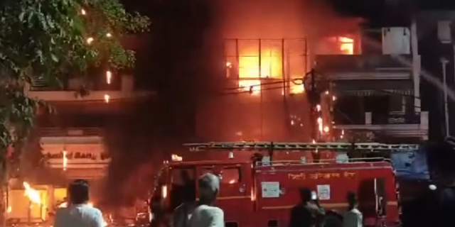 Ινδία: Χωρίς άδεια το νοσοκομείο όπου 7 βρέφη σκοτώθηκαν από πυρκαγιά