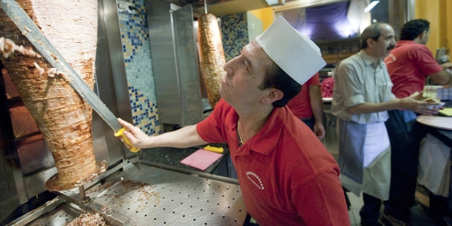 Πωλητές ντονέρ κεμπάπ στο Βερολίνο