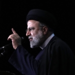 Εμπραχίμ Ραΐσι: Ποιος είναι ο "σκληροπυρηνικός" πρόεδρος του Ιράν που αγνοείται