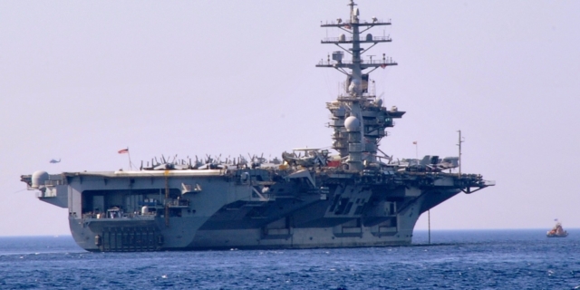 Tο αεροπλανοφόρο “Άιζενχαουερ”