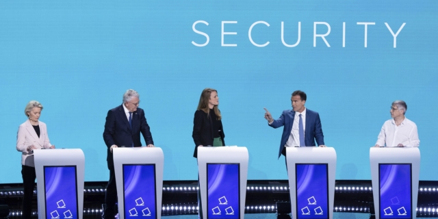 Tηλεμαχία στις Βρυξέλλες μεταξύ των 5 υποψήφιων για την προεδρία της Κομισιόν