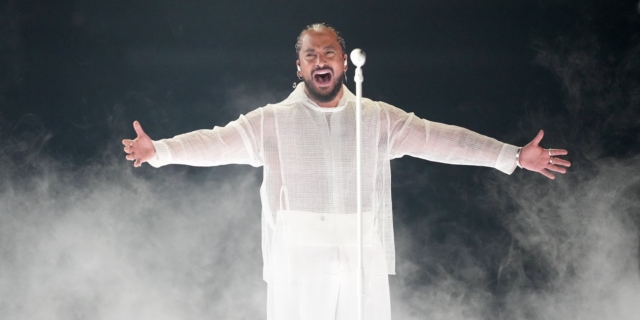 Eurovision 2024: Ο Γάλλος διέκοψε το τραγούδι και έβγαλε λόγο για την ειρήνη