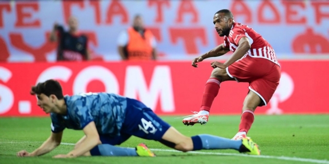 Ολυμπιακός – Άστον Βίλα: Το γκολ του Ελ Κααμπί που έδωσε προβάδισμα στους ερυθρόλευκους