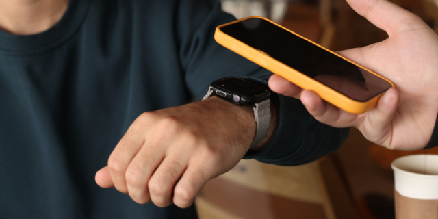 Διστακτικοί με το IRIS οι ελεύθεροι επαγγελματίες