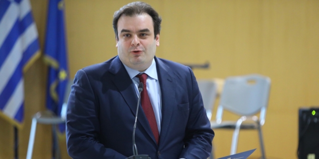 Ο Κυριάκος Πιερρακάκης