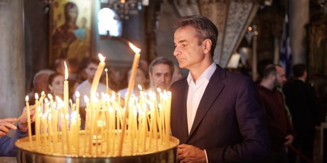 Στην Τήνο ο Κυριάκος Μητσοτάκης