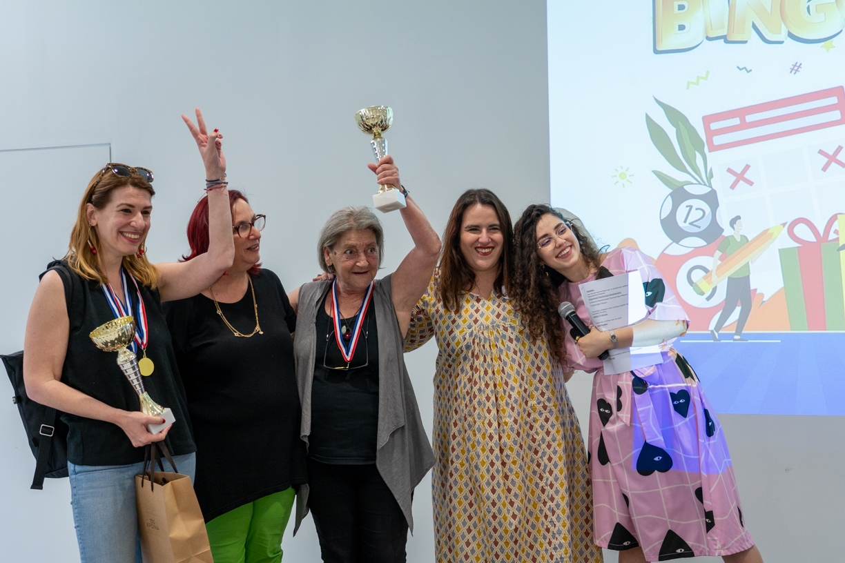 Οι νικητές με τα συλλεκτικά τους δώρα