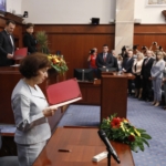 Βόρεια Μακεδονία: Ομοβροντία αντιδράσεων για το "Μακεδονία" της νέας προέδρου