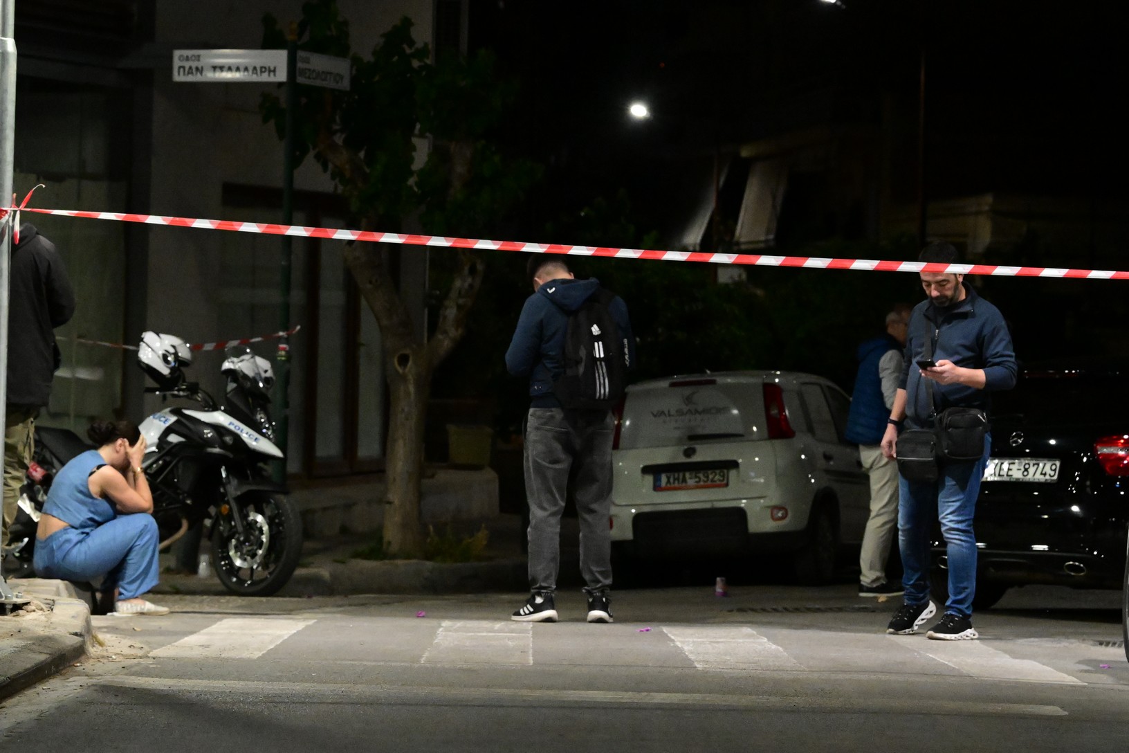 Πυροβολισμοί με ένα νεκρό στον Βύρωνα