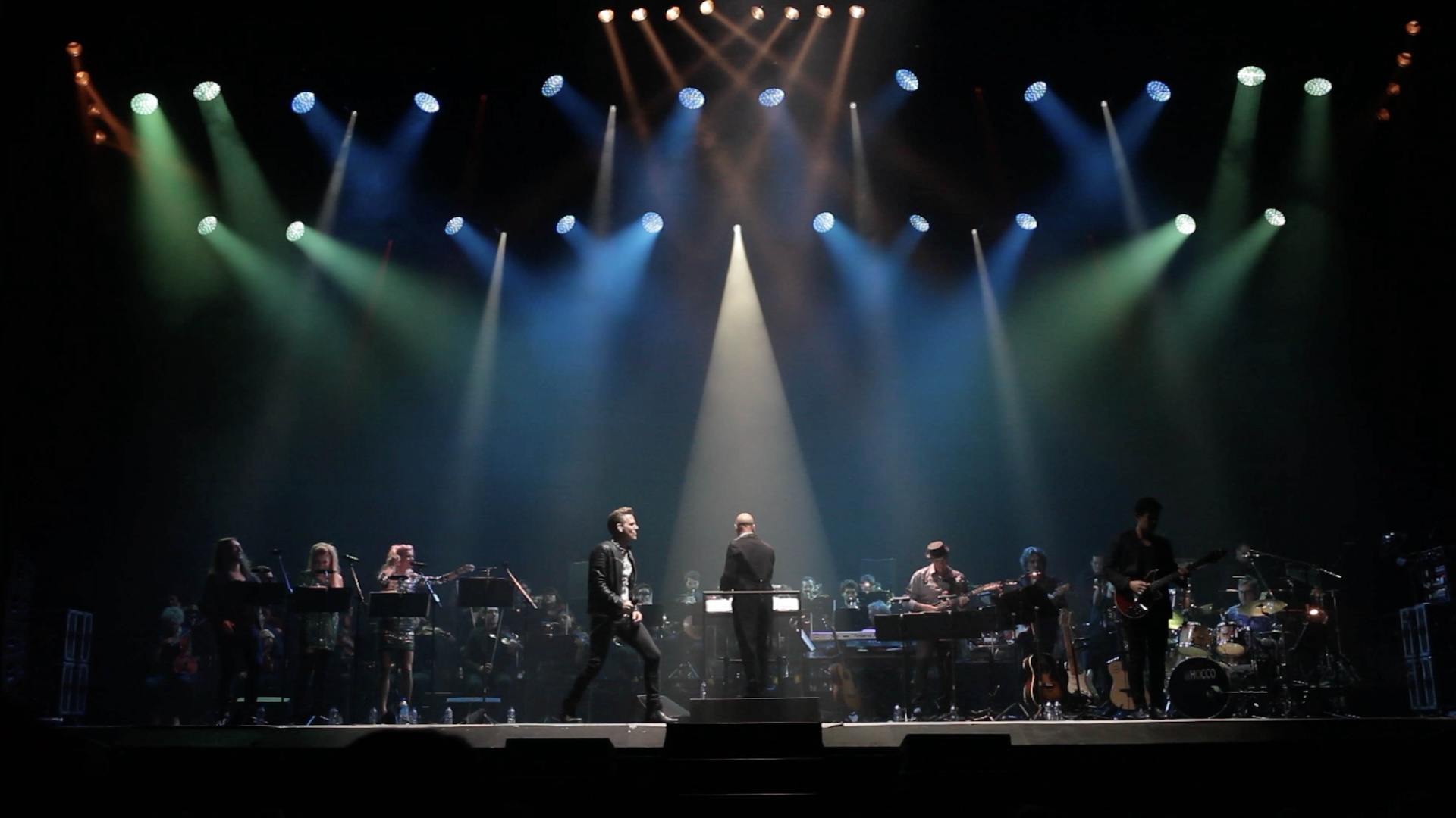 QUEEN SYMPHONIC- A ROCK AND ORCHESTRA EXPERIENCE