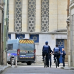 Γαλλία: Αστυνομικοί σκότωσαν άνδρα που προσπαθούσε να κάψει συναγωγή