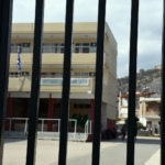 Κηφισιά: Πόρτα σχολείου καταπλάκωσε μαθητές - Στο νοσοκομείο μαθητής