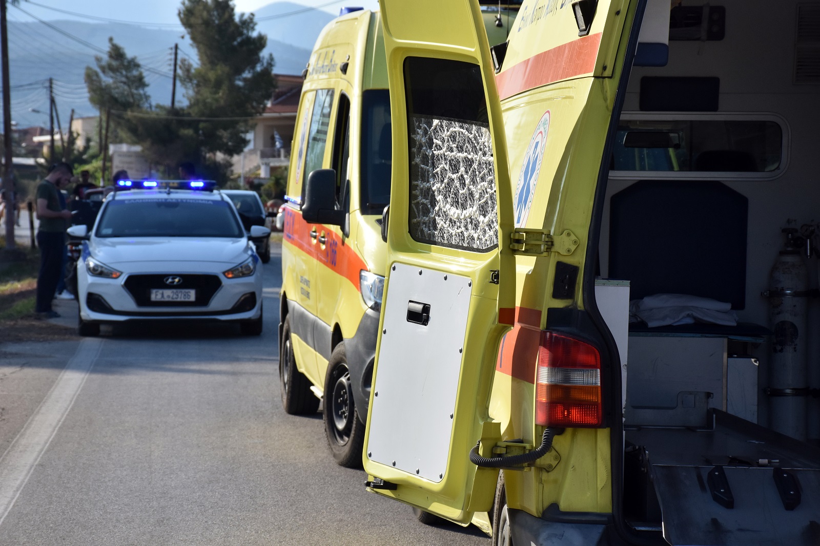 Τροχαίο στη Λακωνία: Η 15χρονη παρέμεινε εγκλωβισμένη επί 40 λεπτά κάτω από το νερό