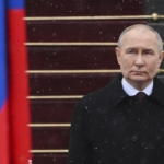 Ο Πούτιν προειδοποιεί για παγκόσμια σύρραξη