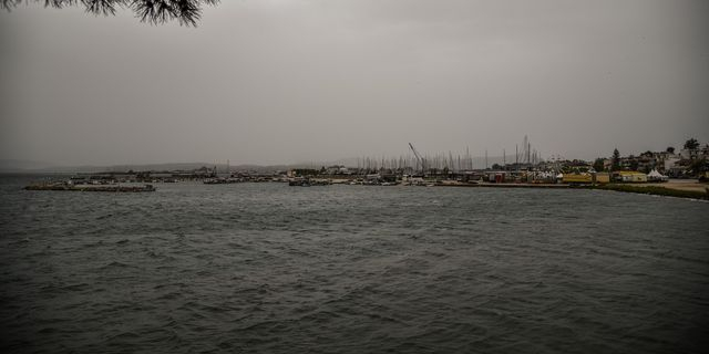 Αφρικανική σκόνη με βροχερό καιρό