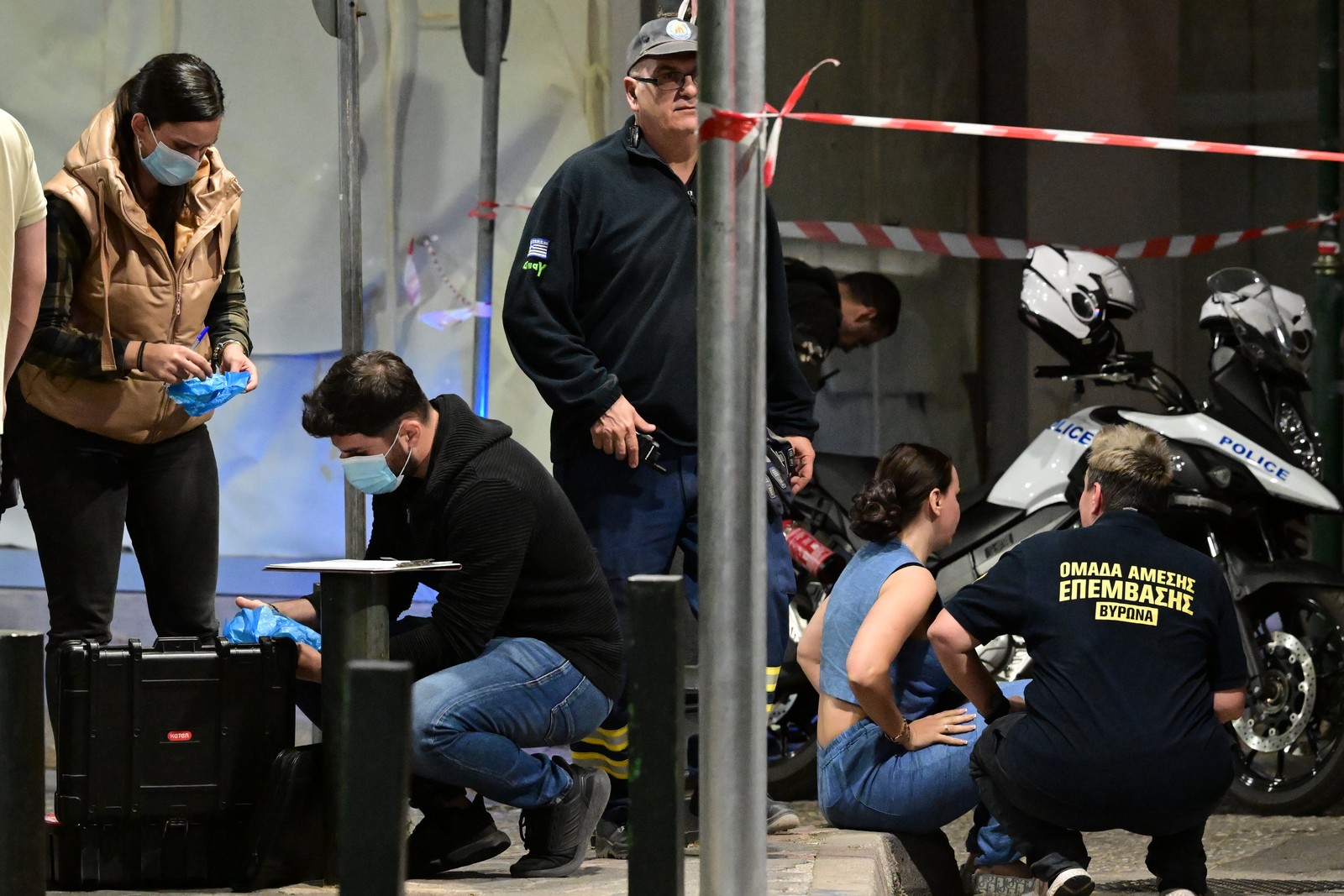 ΠΥΡΟΒΟΛΙΣΜΟΙ ΜΕ ΕΝΑΝ ΝΕΚΡΟ ΚΑΙ ΜΙΑ ΤΡΑΥΜΑΤΙΑ ΣΤΟ ΒΥΡΩΝΑ