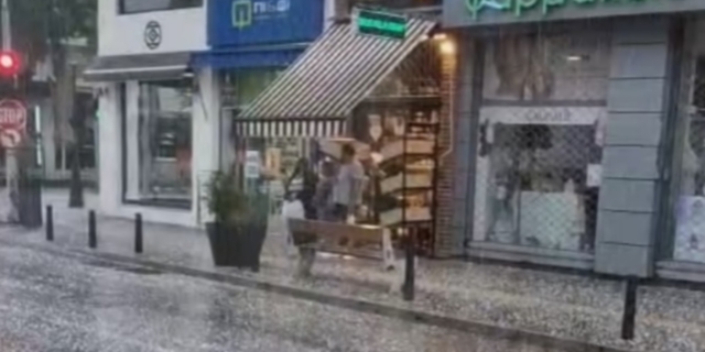 Στα λευκά οι δρόμοι της Ξάνθης και της Ροδόπης από το χαλάζι