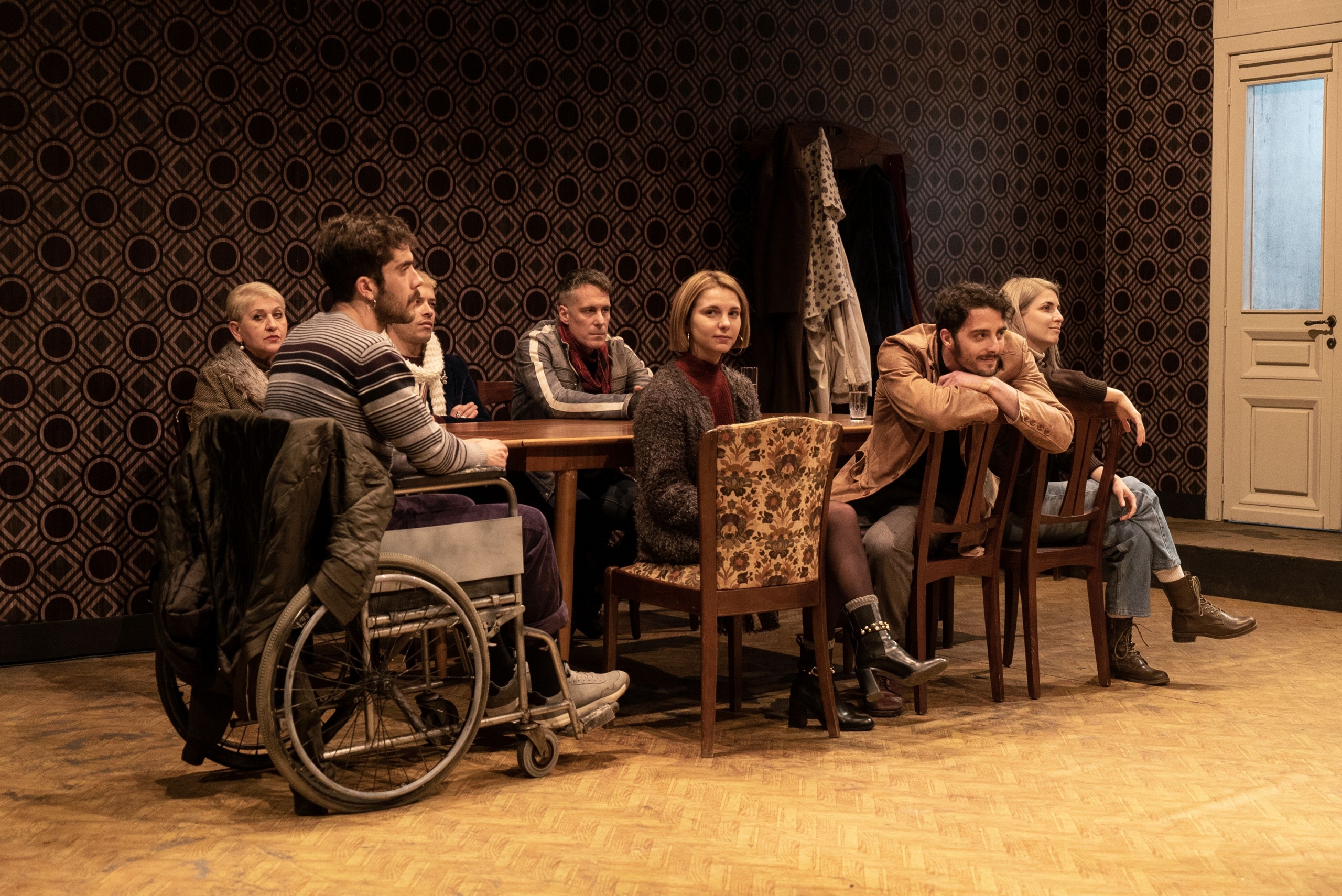 Σ’ εσάς που με ακούτε