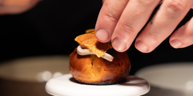 Οι “Prodigies” του Άνταμ Κοντοβά