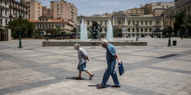 ΤτΕ: Ανάπτυξη 2,2% το 2024 με πληθωρισμό στο 3%