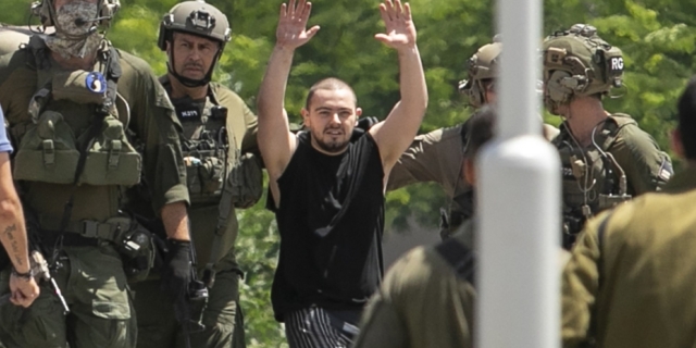 Ο πρώην όμηρος Almog Meir Jan