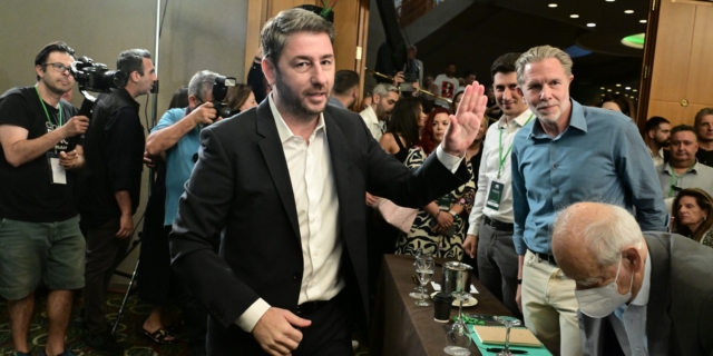 Ο Νίκος Ανδρουλάκης στην ΚΠΕ του ΠΑΣΟΚ