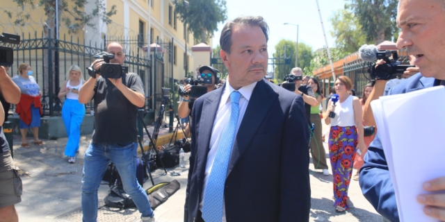 Απολογία στον ανακριτή του ποινικολόγου που κατηγορείται για ενδοοικογενειακή βία, Δευτέρα 17 Ιουνίου 2024