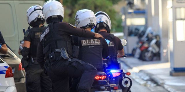 Αστυνομικοί της ομάδας ΔΙ.ΑΣ