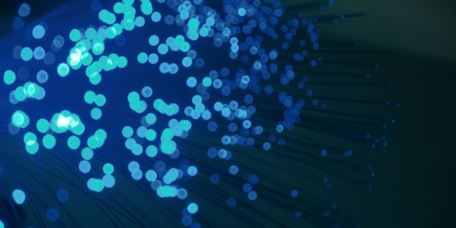 Η United Fiber, θυγατρική της United Group, συνδέει την Αθήνα με την Θεσσαλονίκη, με εμπορική εκμετάλλευση από την UGI