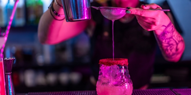 Ηράκλειο: Στο νοσοκομείο ανήλικες λόγω κατανάλωσης αλκοόλ