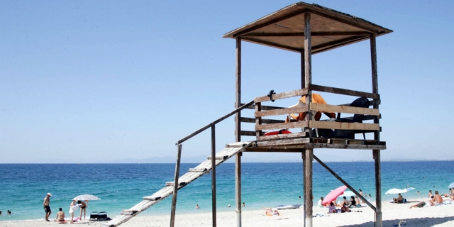 Κρήτη: Η συγκινητική κινητοποίηση για την κηδεία του 6χρονου Νικόλα που πνίγηκε