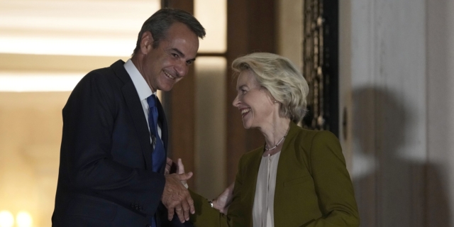 Κυριάκος Μητσοτάκης και Ούρσουλα φον ντερ Λάιεν