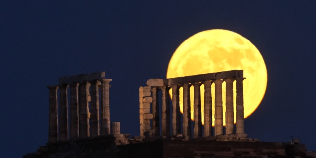 Η Πανσέληνος του Ιουνίου στον Ναό του Σουνίου