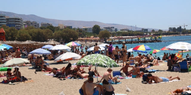 Λουόμενοι στην Αθήνα