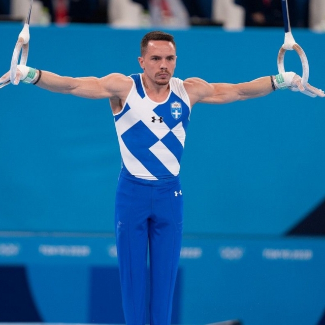 Λευτέρης Πετρούνιας