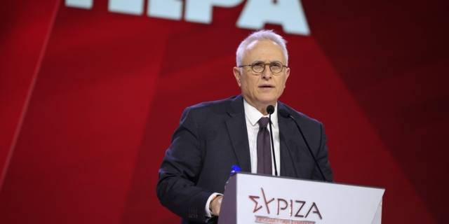 Γιάννης Ραγκούσης