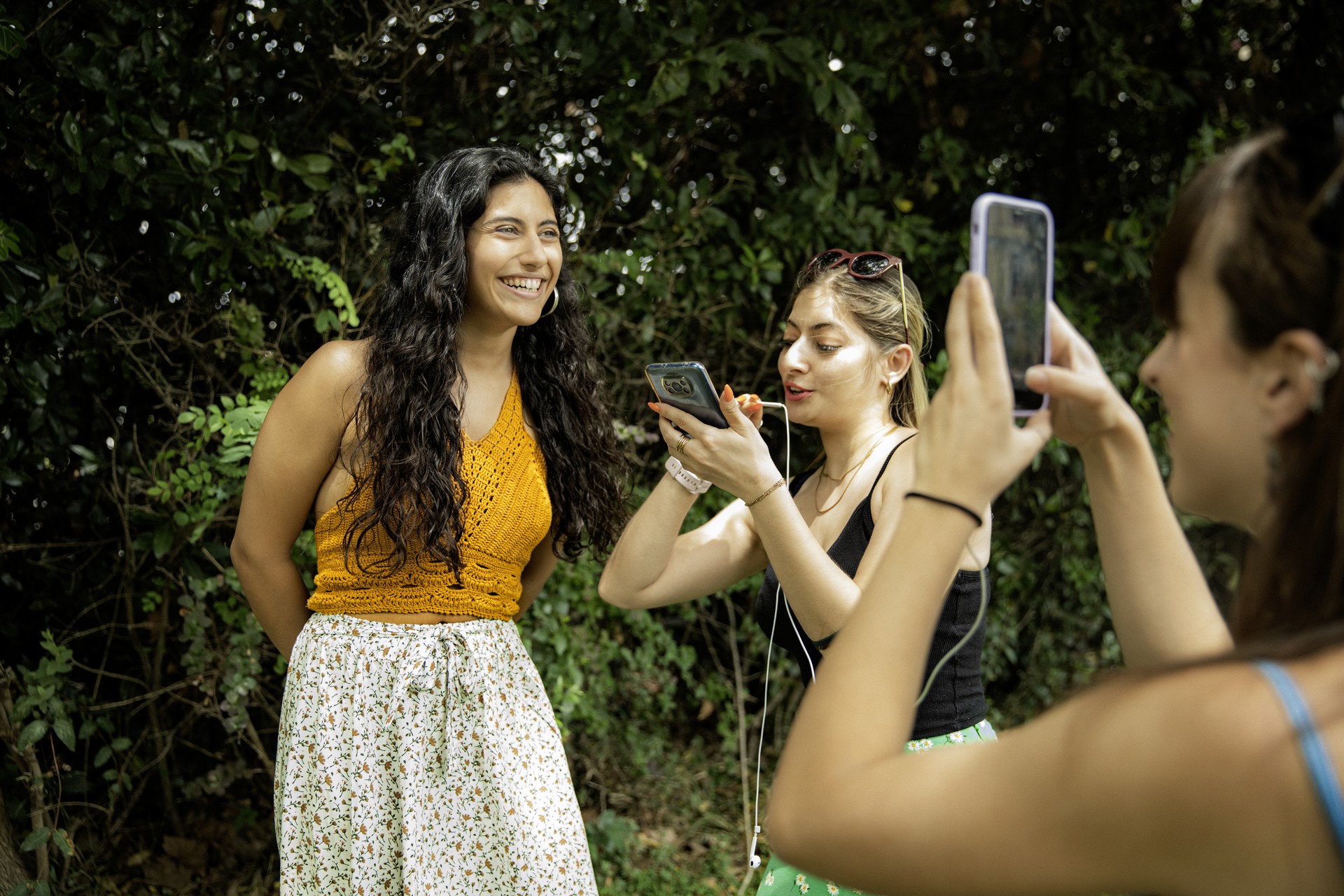 Backstage φωτογραφία από τη συνέντευξη της Μαρίνας Σπανού στο NEWS 24/7