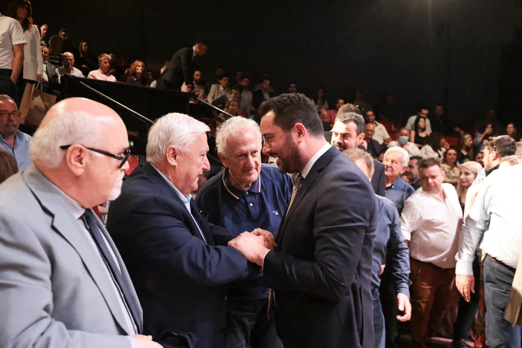 Ευχάριστη έκπληξη αποτέλεσε η παρουσία του πρώην υπουργού του ΠΑΣΟΚ, Αλέκου Παπαδόπουλου