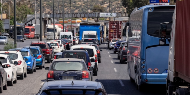 Αλλάζουν τα πρόστιμα στα τέλη κυκλοφορίας