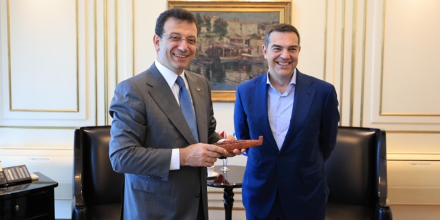 Τσίπρας: Να συνεχίσουμε την προσπάθεια για βελτίωση των ελληνοτουρκικών σχέσεων