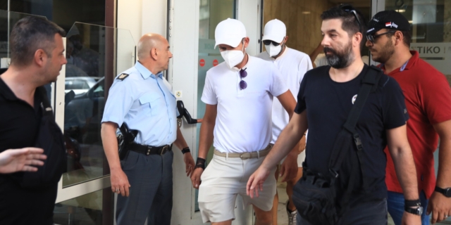 Απολογία στον εισαγγελέα των δεκατριών μελών του πληρώματος της θαλαμηγού "Περσεφόνη"