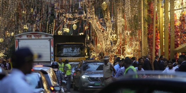 Εορτασμοί στην Ινδία για τον γάμο του Anant Ambani και της Radhika Merchant