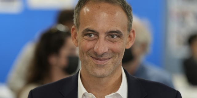 O Ραφαέλ Γκλυκσμάν
