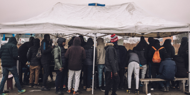 Ασυνόδευτοι ανήλικοι στο Calais