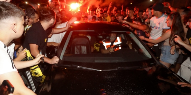 ΑΦΙΞΗ ΤΟΥ ΕΡΙΚ ΛΑΜΕΛΑ ΣΤΗΝ ΑΘΗΝΑ ΓΙΑ ΤΗΝ ΟΜΑΔΑ ΤΗΣ ΑΕΚ