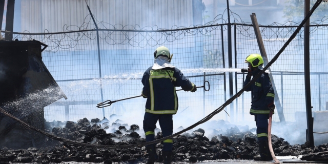 Φωτιά στον Ασπρόπυργο – Ισχυρές δυνάμεις στο σημείο