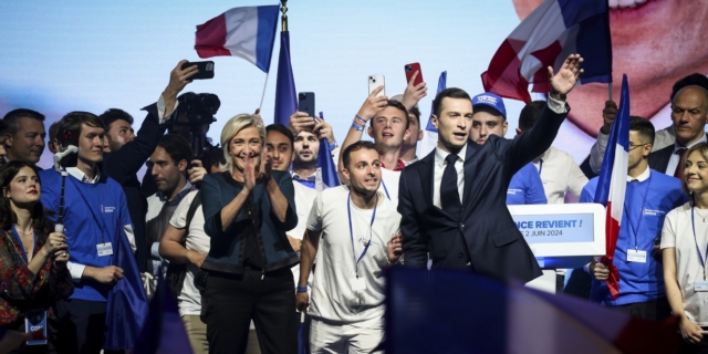 Γαλλία: Διαβουλεύσεις για τη συγκρότηση ρεπουμπλικανικού μετώπου απέναντι στην ακροδεξιά